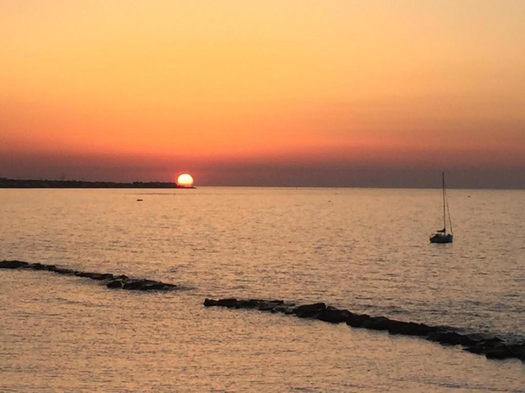 Apartamento La Mia Terrazza Sul Mare - Mared'Amare Bari Exterior foto