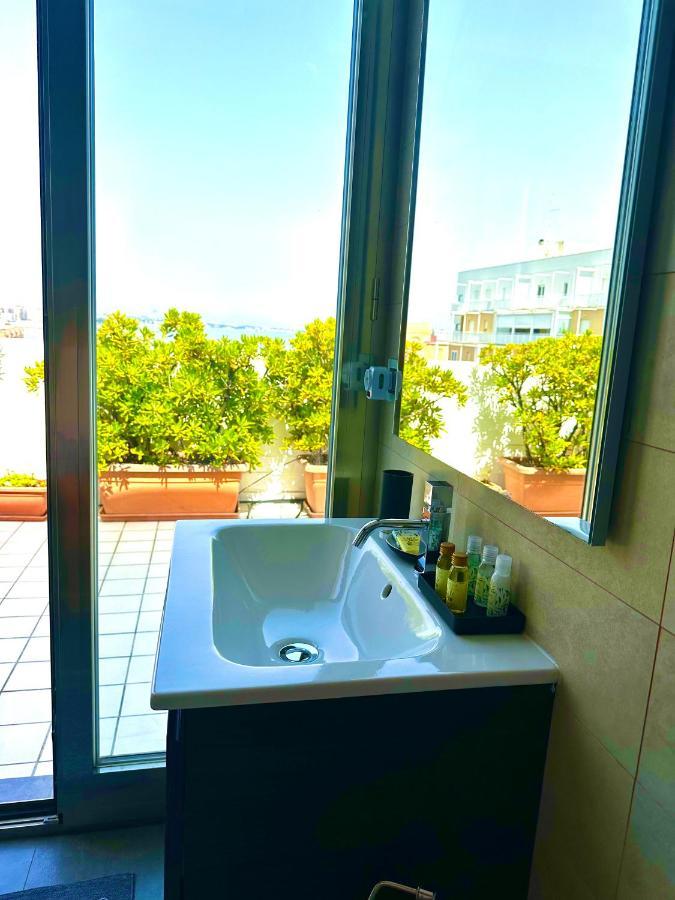 Apartamento La Mia Terrazza Sul Mare - Mared'Amare Bari Exterior foto