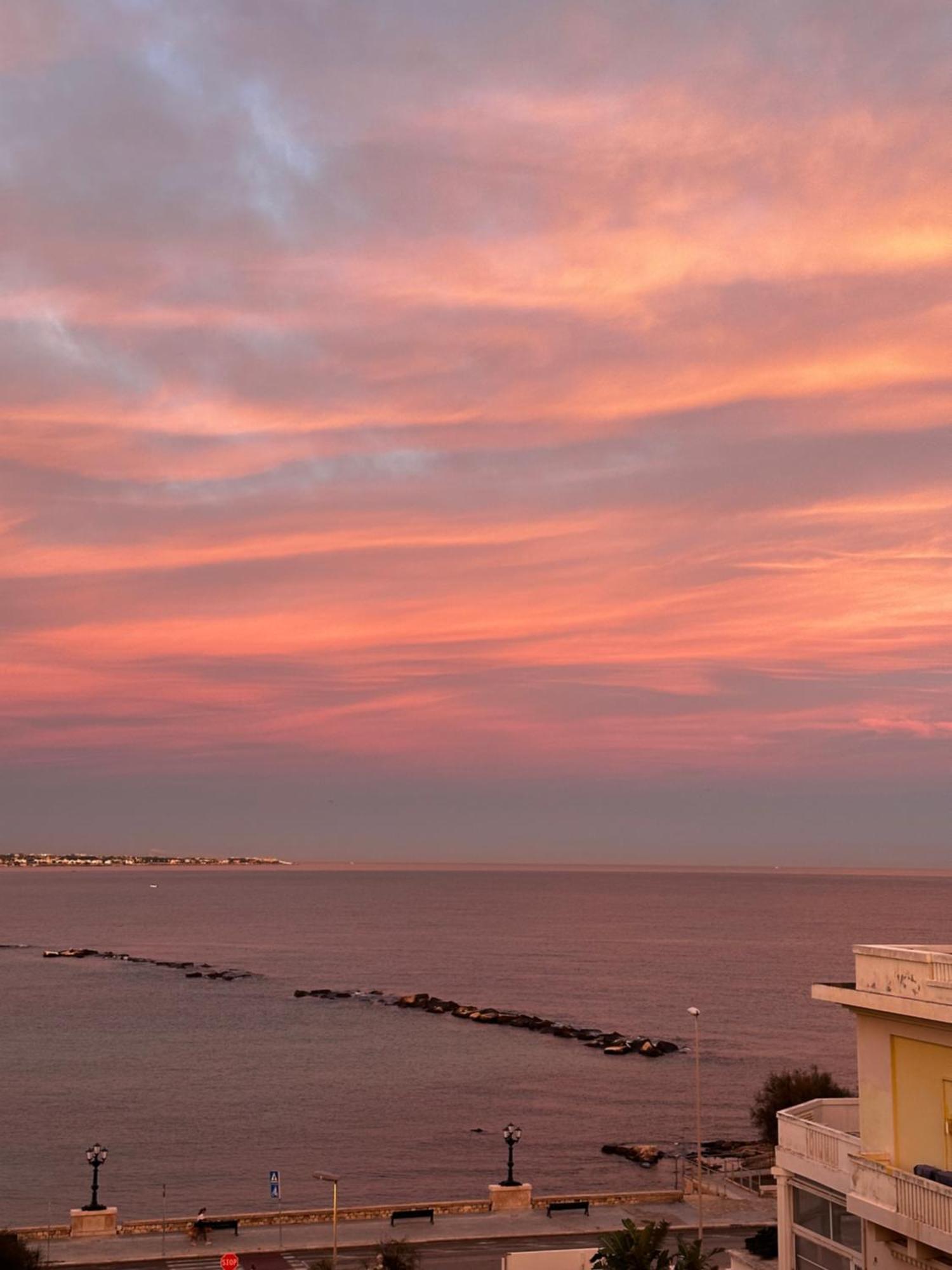 Apartamento La Mia Terrazza Sul Mare - Mared'Amare Bari Exterior foto